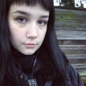 Meet your Posher, Sylvia